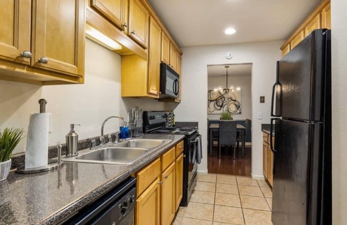 Meadowbrook Condo | Comfortable Hwy 280 Condo with All the Essentials