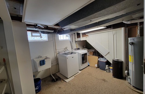 Strongsville House | Comfortable long stay in stylish place