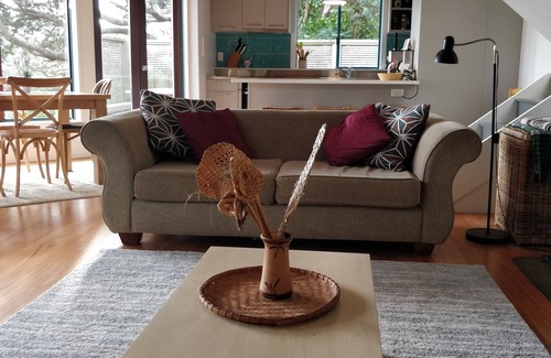 Piha House | Comfortable North Piha family beach-house