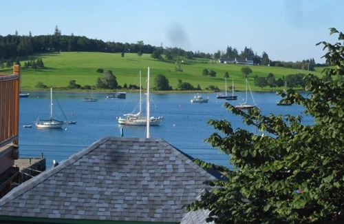 Lunenburg Waterfront Apartment | Comfortable Ocean View Apartment in the Heart of Town