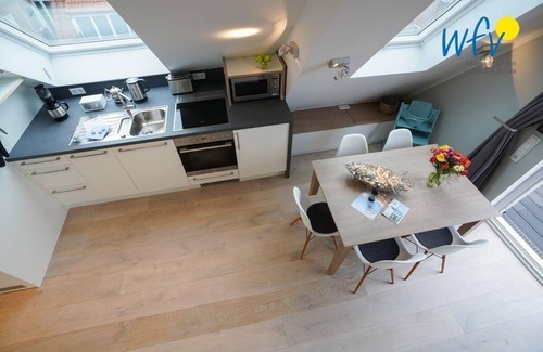 Juist Apartment | Comfortable penthouse apartment with sunny south-facing balcony!
