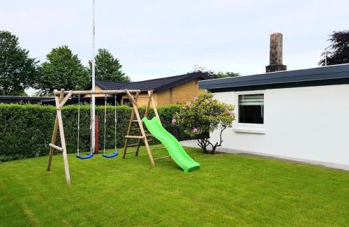 Billund Villa | Comfortable Rica house in the centre in Billund