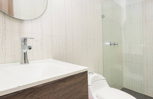 Bello Hotel | Comfortable room for 3 people in Bello