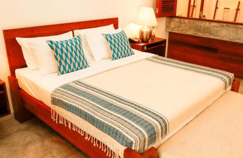 Oster Bed & Breakfast | Comfortable room in Malmo- Husievägen 100