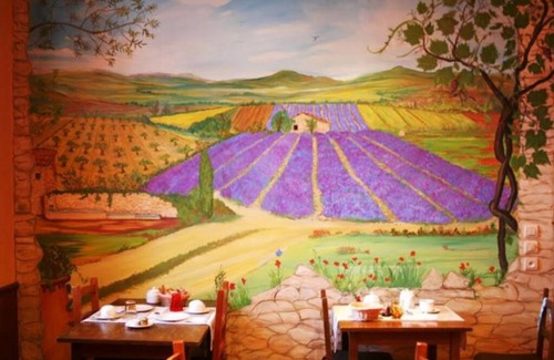 Digne-les-Bains Hotel | Comfortable Stay with Free Parking! Close to Terain de pétanque