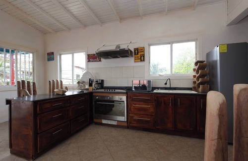 Bocas del Toro Apartment | Comfortable Studio in Bocas del Toro - Great location!