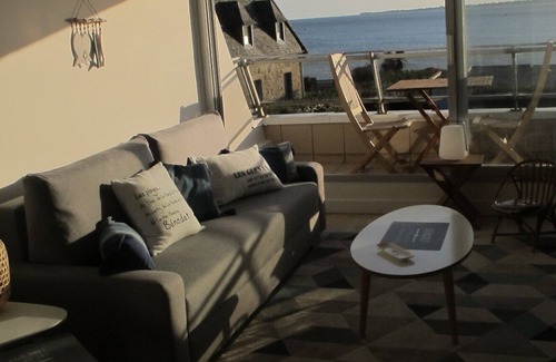 Benodet Apartment | COMFORTABLE T2 APARTMENT FACING THE SEA