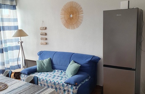 Port-la-Nouvelle Apartment | Comfortable T2 bis apartment 200 m from the beach.