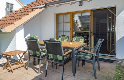 Zingst House | Comfortable terraced house with terrace and garden in the Freesenbruch vacation park