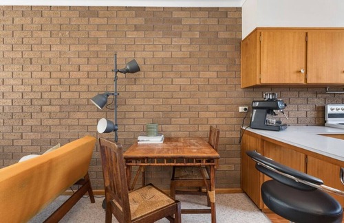 Ballarat Apartment | Comfortable unit walk to CBD