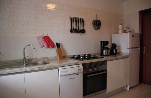 Las Cuevas House | Comfortable vacation home with pool and sea views in La Orotava