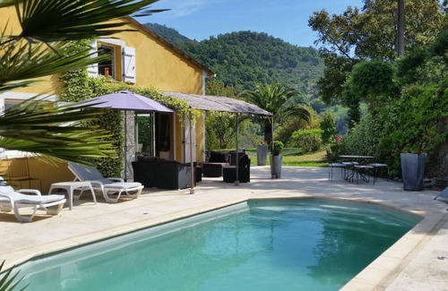Tanneron Villa | Comfortable villa with private pool and garden, 15 minutes from the sea.