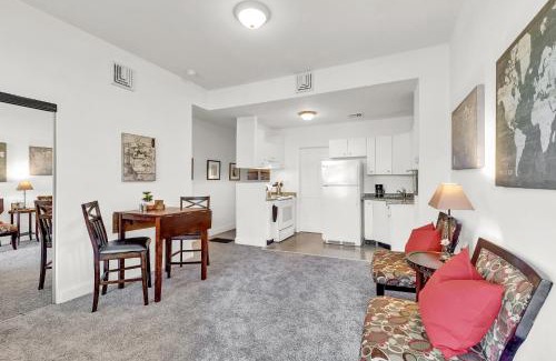 Germantown Apartment | Comfy 1br In East Germantown