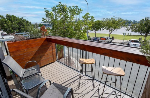 Batemans Bay Apartment | Comfy 2-Bedroom Apartment with a Clyde River View