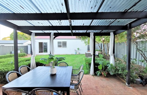 Miranda Villa | Comfy 4 Bedroms Corner House