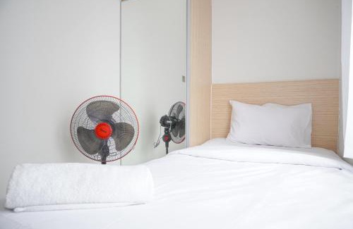 Depok Apartment | Comfy and Homey 2BR Transpark Cibubur Apartment By Travelio