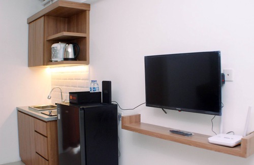 Jatinegara Apartment | Comfy And Strategic Studio Apartment At Bassura City