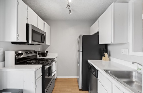 McNeil Apartment | Comfy BoHo 2BD Apt | Cedar Park/North Austin