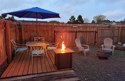 Florence House | Comfy Camper centrally located, in quiet neighborhood, near Old Town & Casino.