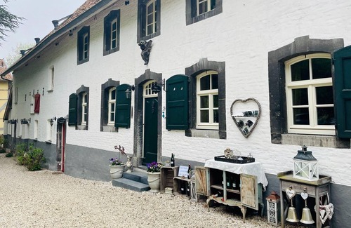 Slenaken House | Comfy Holiday Home near Forest in Slenaken