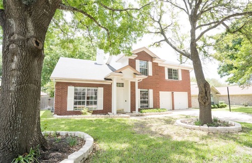 Saxony House | ★Comfy & Inviting Pflugerville Home★ Fast Internet