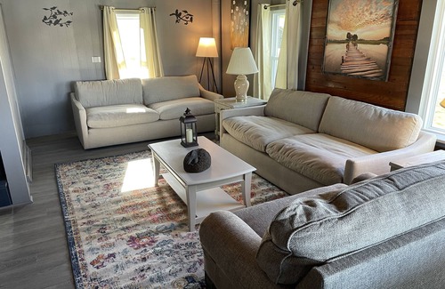 Carlton Other | Comfy Lakefront Farmhouse - Bring Your Boat! Fish, swim, kayak, relax & enjoy!