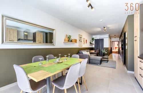 Pieta Apartment | Comfy living in central 2BR home with WIFI & AC