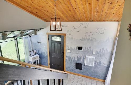 Tobyhanna House | Comfy Log Cabin Family & Pet Kind by State & Waterparks!