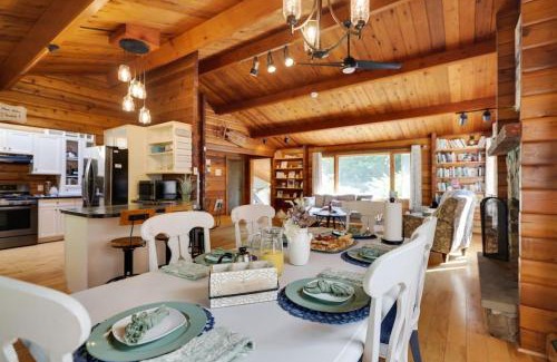 Tobyhanna House | Comfy Log Cabin Family & Pet Kind by State & Waterparks!