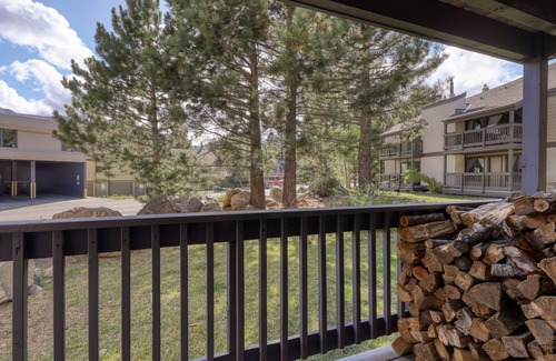 Mammoth Lakes Condo | Comfy mountain retreat near the Village with pool, tennis courts & hot tub