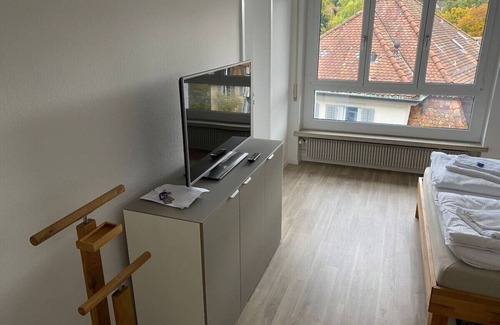 District 8 Apartment | Comfy studio near city center (Marble 6)