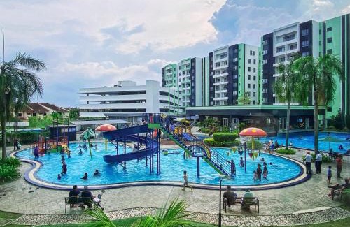 Kampung Kuala Pari Apartment | Comfy Suite Manhattan Ipoh PoolView Waterpark Free Netflix&Game