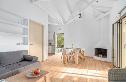 Pylos-Nestoras House | Comfy three bedroom villa in the countryside