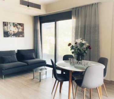 Kalamata Apartment | Comfy Vista Apartment