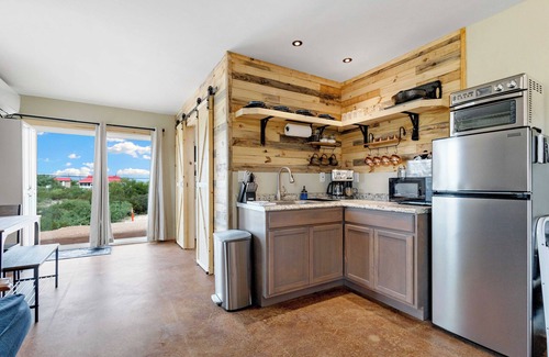 Tombstone Cabin | Comfy West Cabin nestled in Tombstone's Historic District! Pet Friendly!