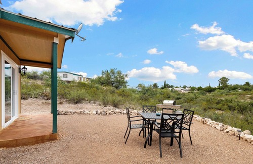 Tombstone Cabin | Comfy West Cabin nestled in Tombstone's Historic District! Pet Friendly!