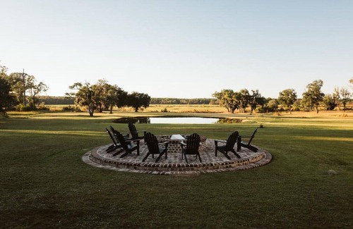 Huger House | Comissary Middleburg