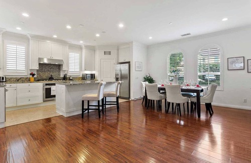 Cypress Village House | Communal Pool｜Backyard With Furniture｜High Speed WiFi #110