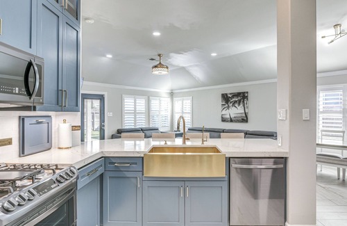 Sienna Plantation House | Community Pool & Courts: Missouri City Gem w/Yard