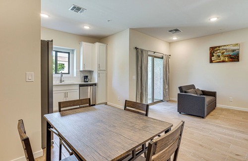Desert View Condo | Community Pool & Hiking Trails: Phoenix Condo!