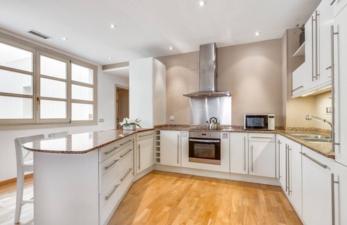 Old Town Apartment | COMODISIMO APT DE 3 HAB en CENTRO HISTORICO (2A)