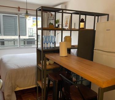 Cordon Apartment | Comodo monoambiente bien ubicado en Cordon