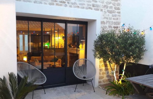 Saint-Clement-des-Baleines House | Completely renovated fisherman's house - sleeps 6 - Charm and comfort