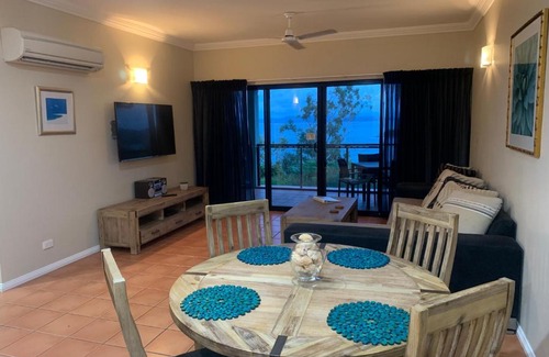 Hamilton Island Apartment | Compass Point 2