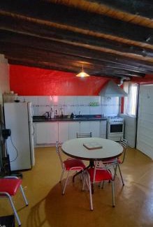Las Compuertas Apartment | Complejo, cabaña, quincho y pileta, Cabaña Espacio rustika