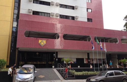 Boa Viagem Apartment | Complete and cozy flat 140m from the sea of Boa Viagem in Recife.
