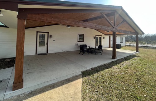 Bryan House | Complete with many unique amenities!