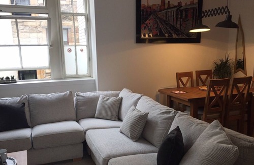 City Centre Glasgow Apartment | Completely refurbished apartment in the heart of Glasgow