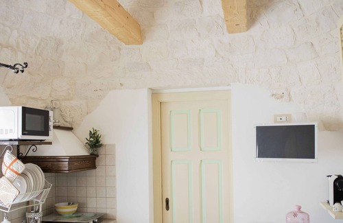 Martina Franca House | COMPLEX OF TRULLI WITH POOL IN THE COUNTRYSIDE. GREAT POSITION: TRULLETTO