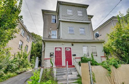 Hartford Apartment | Convenient Hartford Condo Less Than 2 Mi to Dtwn!